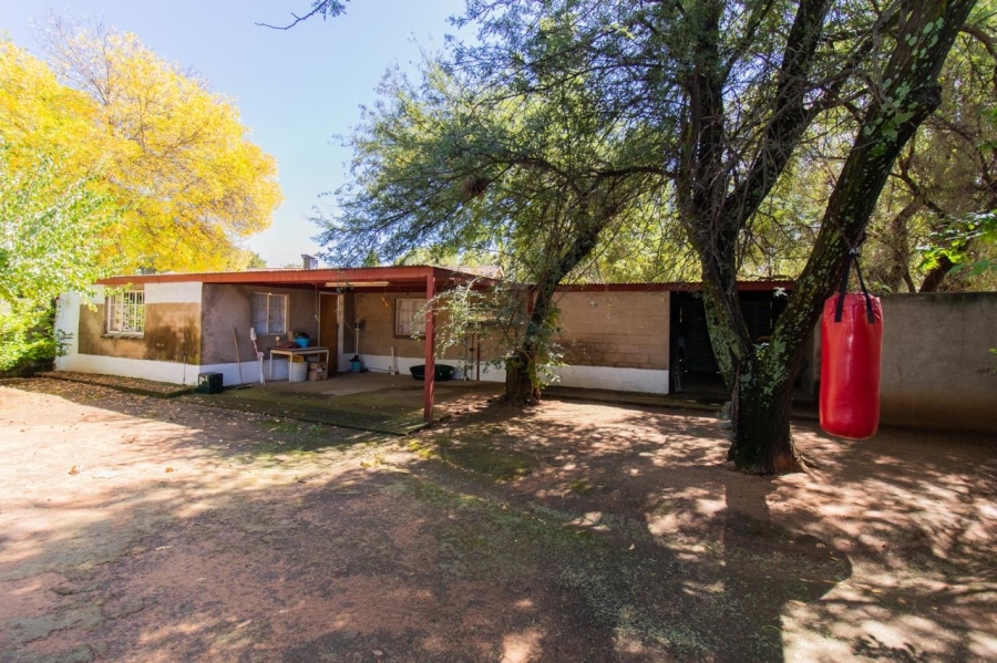 Commercial Property for Sale in Roodewal Free State